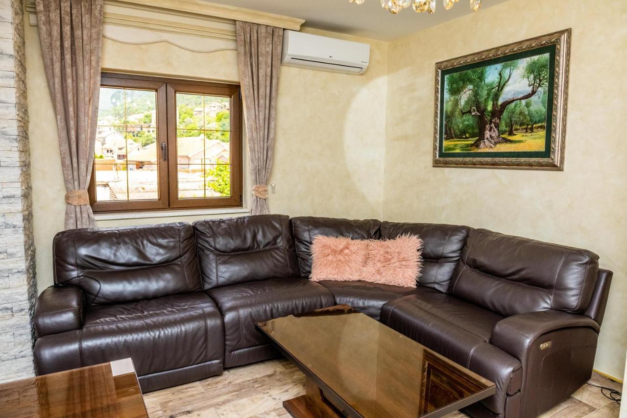 Raicevic Residence Tivat Ngoại thất bức ảnh