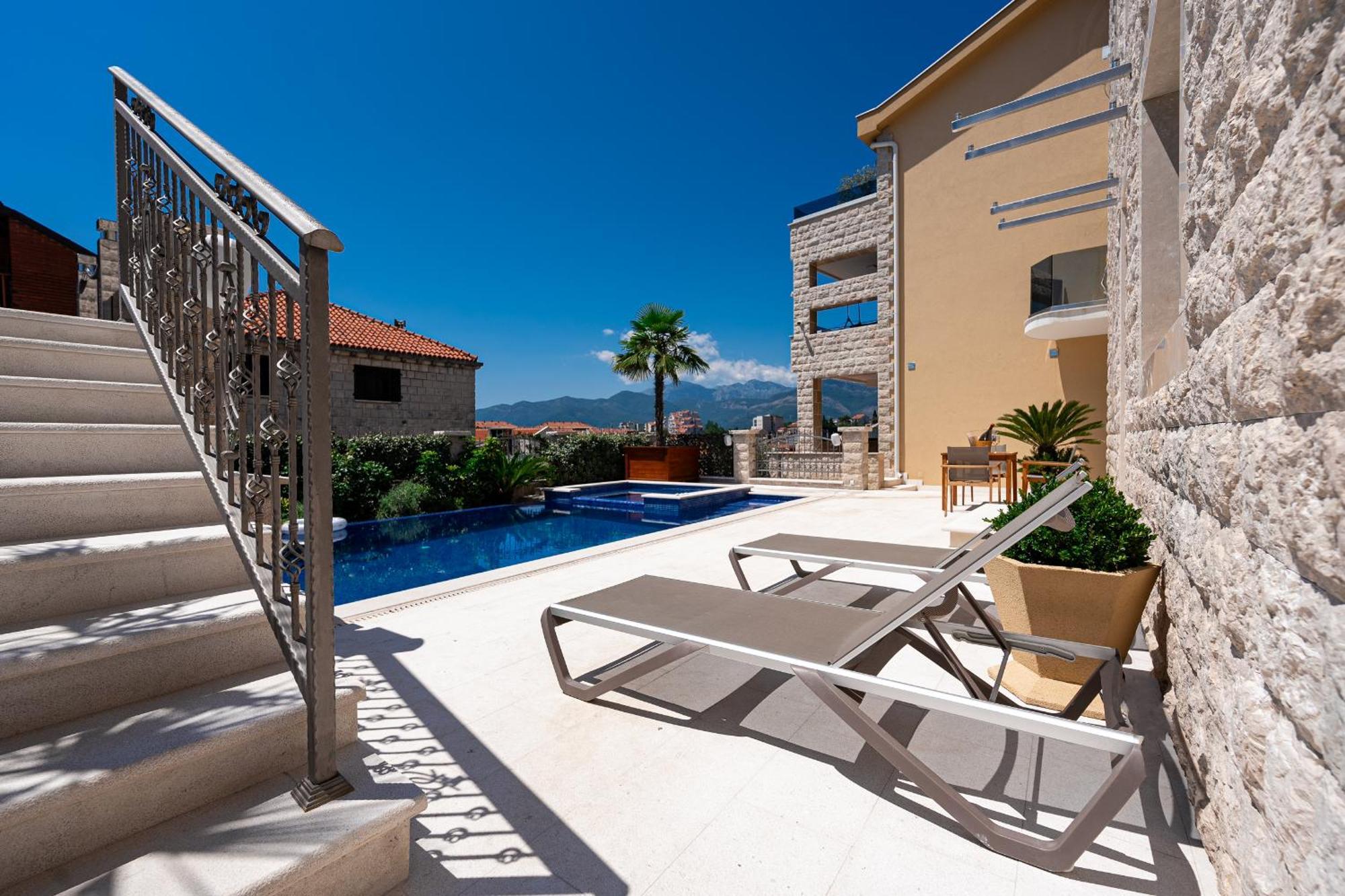 Raicevic Residence Tivat Ngoại thất bức ảnh
