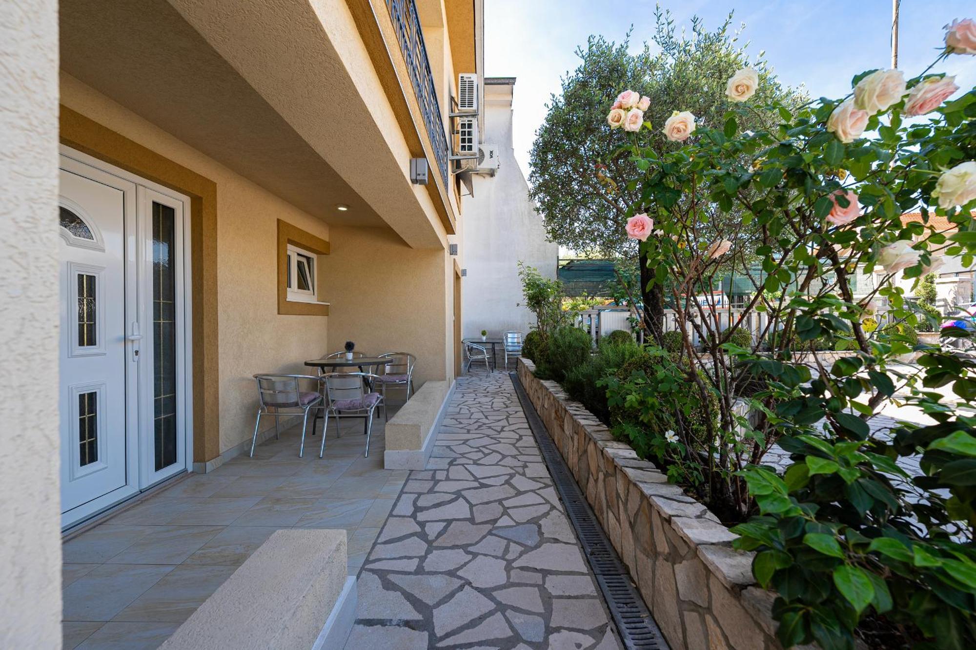 Raicevic Residence Tivat Ngoại thất bức ảnh